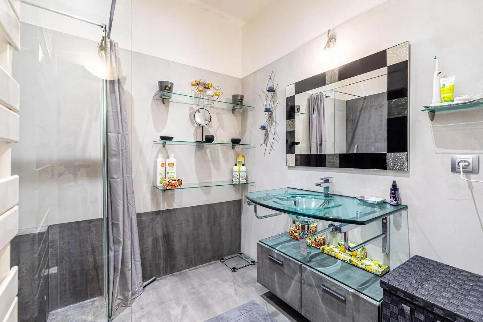 Apartmán Guestready - Modern Delight Near Attractions Paříž